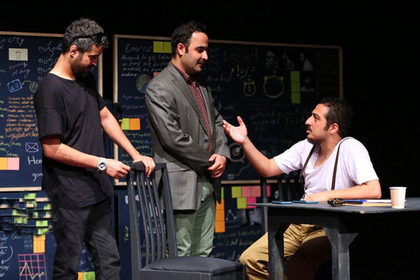 سوءاستفاده از یک خودکشی آنلاین/ تئاترهایی که قربانی می‌شوند