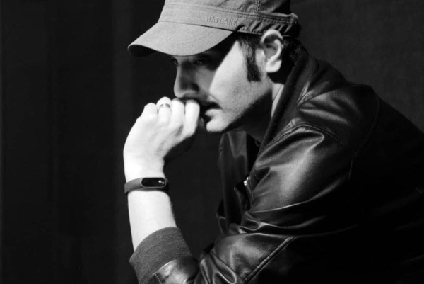 پس از «۱۰۰٪»، مرتضی اسماعیل‌کاشی سراغ «پنجاه/پنجاه» رفت