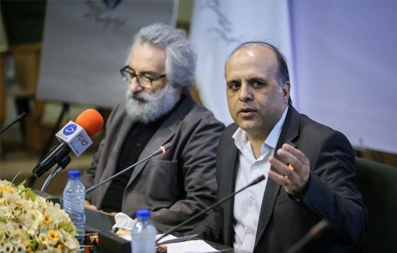 انتقاد عضو هیأت مدیره انجمن منتقدان از «نقدهای مجازی»