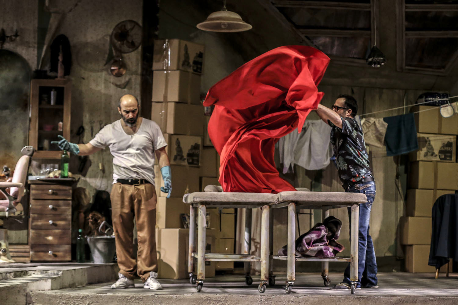 خنده بر درد دردمندان دواست خنده بر درد دردمندان دواست