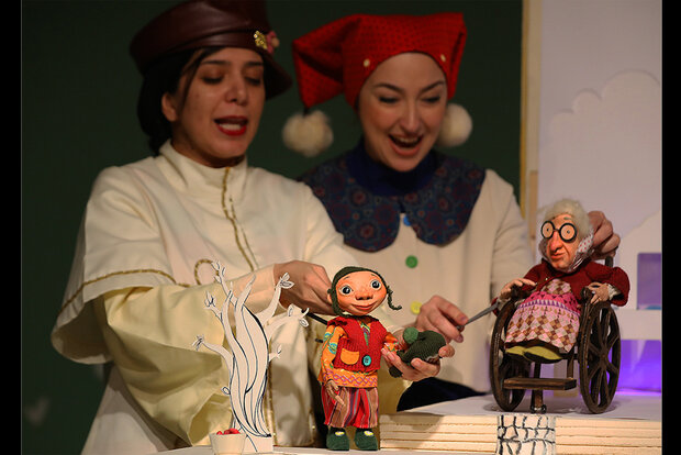 «کچل کفترباز» نقد شد