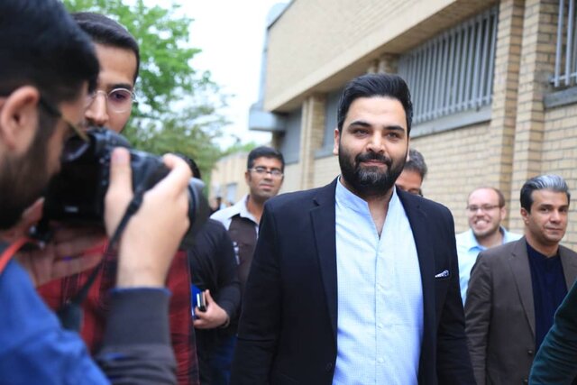 شاکی «عصرجدید» کیست؟ شاکی «عصرجدید» کیست؟