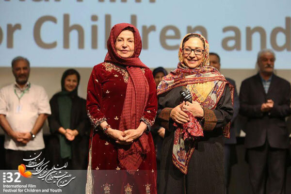 بزرگداشت ۲ چهره سینمای کودک برگزار شد/ قدردانی از خاطرهسازان بزرگداشت ۲ چهره سینمای کودک برگزار شد/ قدردانی از خاطرهسازان