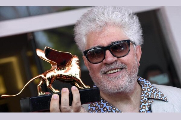 پدرو آلمادوار با شیر طلای ونیز تجلیل شد/ یک عدالت شاعرانه!