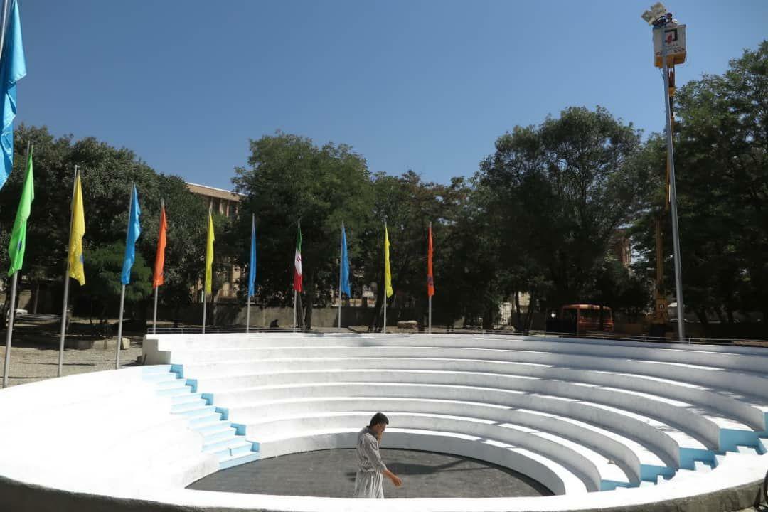 افتتاح آمفی تئاتر روباز پارک ملت شهرستان 