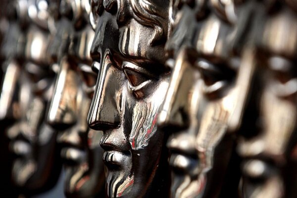 بفتا جایزه جدید می‌دهد/ اهدای جایزه به کارگردان بازیگران