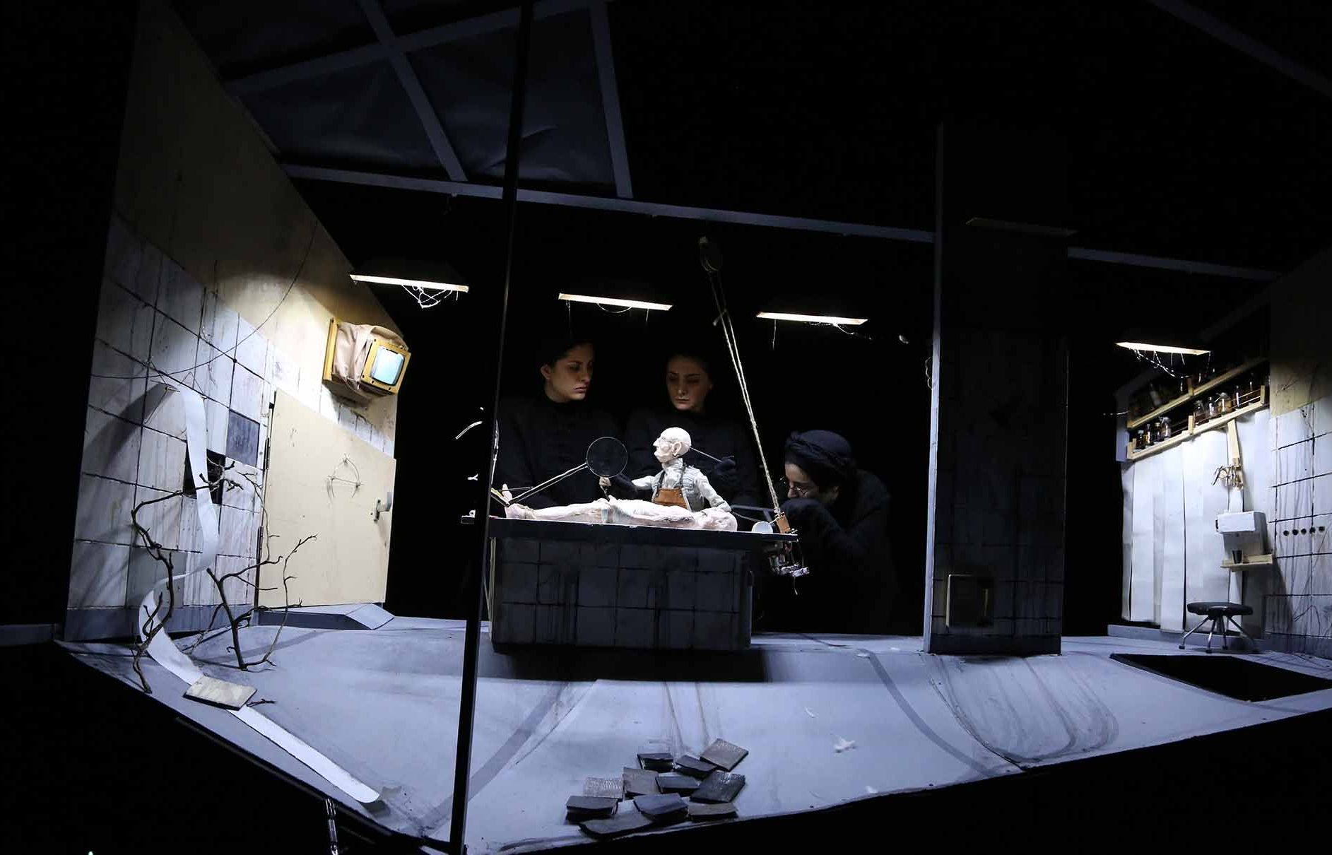 برگزیده های جشنواره ی تئاتر عروسکی و تئاتر رضوی به تئاتر شهر آمدند