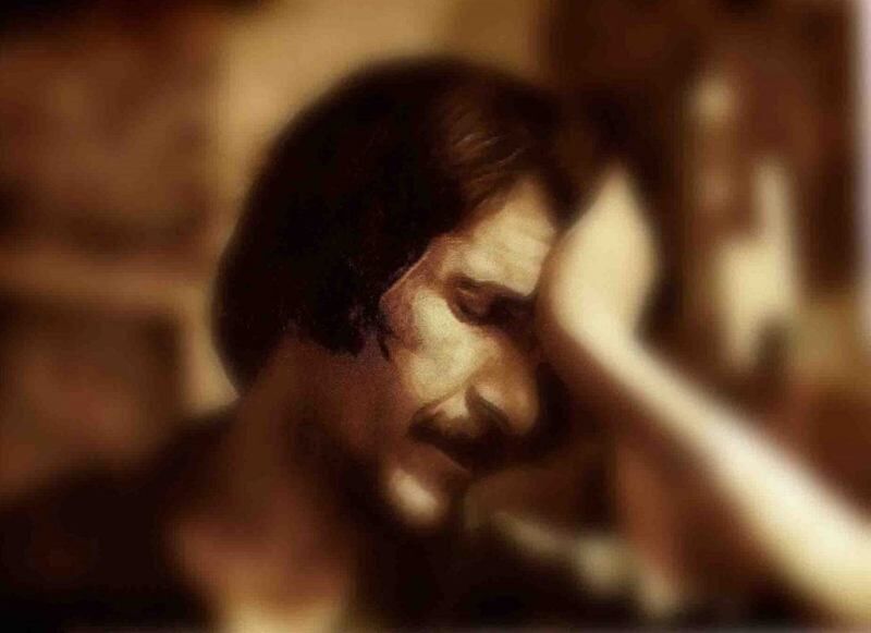 بازیگری که در لابهلای شعرهایش گم شد بازیگری که در لابهلای شعرهایش گم شد