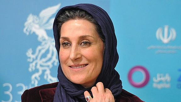 چرا فاطمه معتمدآریا از هیئت مدیره خانه سینما استعفا کرد؟ چرا فاطمه معتمدآریا از هیئت مدیره خانه سینما استعفا کرد؟