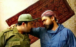 روایتی از زندگی کولبرهای کرد در نمایش «ماه و پلنگ»