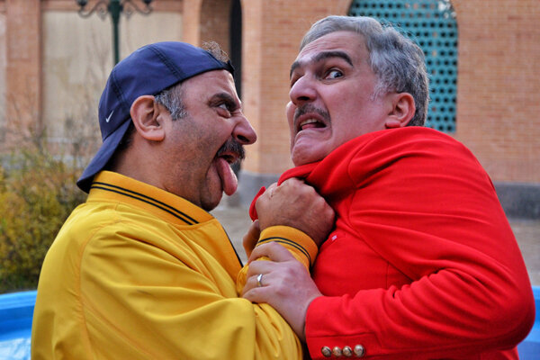 «نارگیل» جلوی دوربین رفت «نارگیل» جلوی دوربین رفت