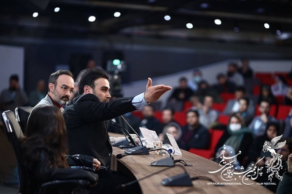  حاشیه نگاری از روز چهارم جشنواره فیلم فجر نیش‌ و کنایه‌هایی که خاطره «قاتل اهلی» را زنده کرد