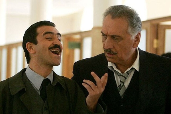 احمد نجفی در نمایی از سریال &laquo;کارآگاه علوی&raquo;