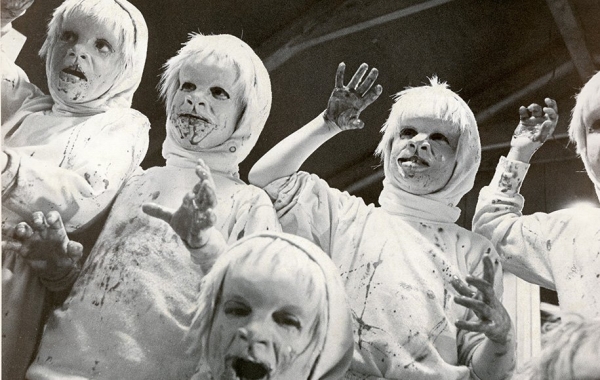 ۲. «فرزندان» (The Brood)؛ بهترین فیلم‌های ترسناک دهه ۱۹۷۰
