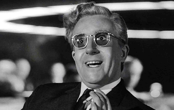 ۱۳. دکتر استرنج لاو (Dr. Strangelove)، فیلم کلاسیک