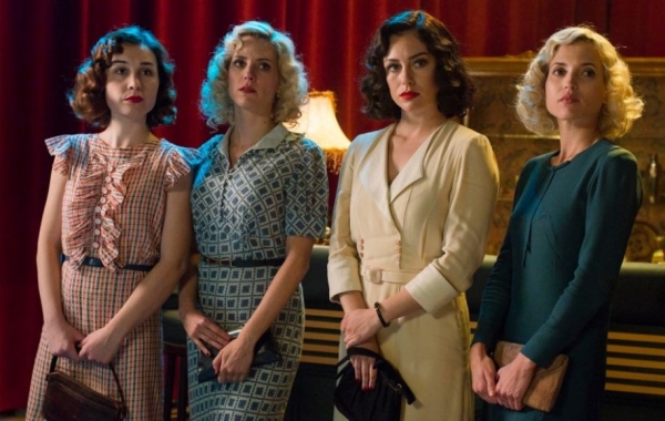 ۵. دختران تلفن‌چی (Cable Girls)