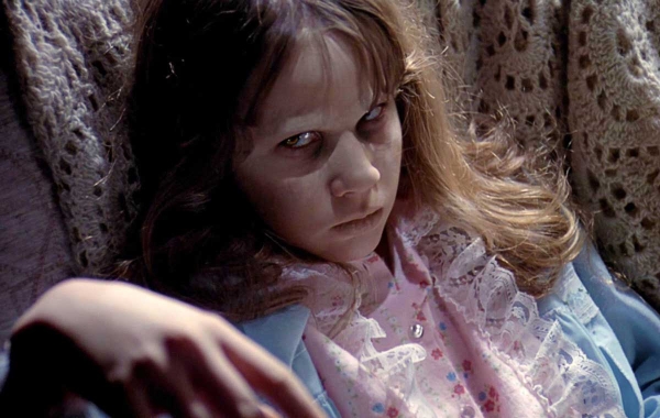 ۹. موسیقی فیلم ترسناک «جن‌گیر» (The Exorcist) از ابتدا برای این فیلم ساخته نشده بود