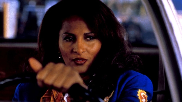 پم گری‌یر (Pam Grier)