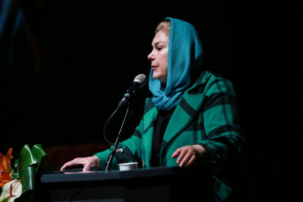 از صدای رادیو تا صحنه تئاتر؛ مهرانه مهین ترابی ۶۸ ساله شد