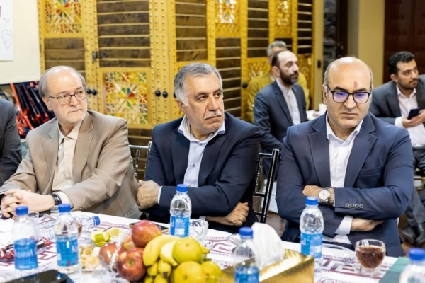 سنگلج ۶۰ ساله شد؛ از خاطرات علی نصیریان درباره ساخت تئاتر مجانی تا نقد بیتوجهی مدیران شهری