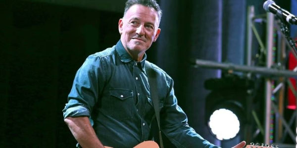 ترک عوامل فیلم در صحنه‌ای احساسی از فیلم جدید بروس اسپرینگستین