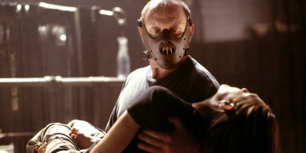 چرا «هانیبال» بدترین دنباله تاریخ فیلم‌های ترسناک است؟ شکست ادامه «سکوت بره‌ها»