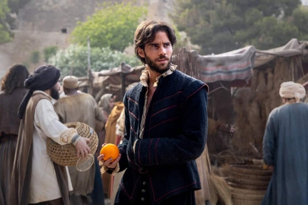 نقد فیلم «اسیر»: زندگی سروانتس در زندان الجزایر با روایتی تاریخی و پر رمز و راز