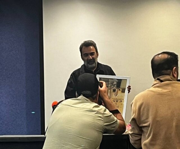 محمد چرمشیر: «تونلهای تاریک و هولناکی را تجربه کردیم» / بزرگداشت نمایشنامهنویس در تئاتر شهر