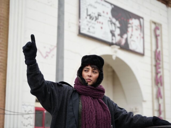 آناهیتا درگاهی