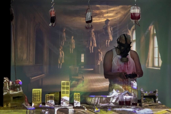 تمدید اجرای «مانتیکور»؛ میکرو تئاتر مهدی موسی‌خانی تا ۷ آذر در تئاتر شهر