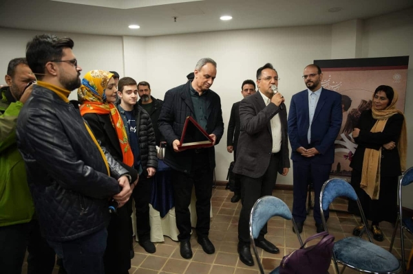 آغاز ماراتن ۲۰۰ نمایش در پایتخت؛ از کلنگزنی «باغ نمایش تهران» تا تجلیل از ستارهها در افتتاحیه جشنواره تئاتر شهر