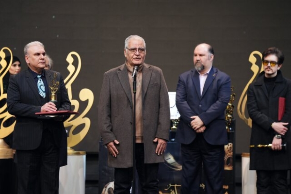 جشن حافظ؛ تندیس برای امیرحسین قیاثی و فیلم «پیرپسر»