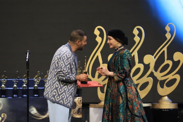 جشن حافظ؛ تندیس برای امیرحسین قیاثی و فیلم «پیرپسر»