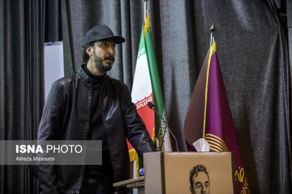 مراسم چهلم جواد گنجی؛ همدردی بهرام افشاری و مطالبه شهاب حسینی